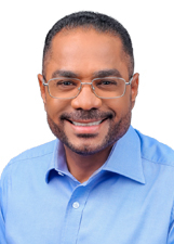 BISPO MÁRCIO MARINHO