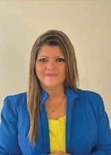 NÍVIA CRUZ