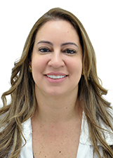 DRA PAULA TOMÁS
