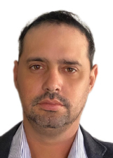 NENEM DO HÉLIO