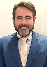 PROFESSOR RAFAEL TITAN