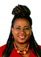 ELAINE NEGRITUDE