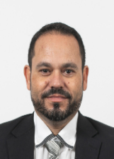 DENIS DE PAULA