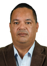 LUCIANO BARROS