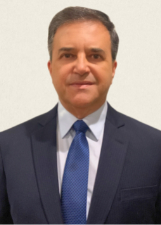 PROFESSOR ANDRÉ