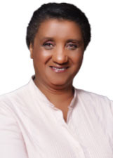 INÊS SANTIAGO