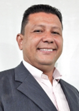 ADENILSON AMORIM