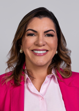 ADRIANA WANDERLEY
