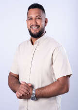 ARY TAVARES