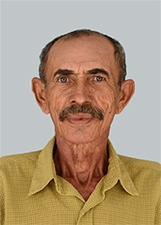 PETRÔNIO AVELINO