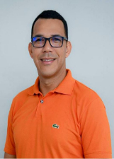 ANDRÉ SANTOS