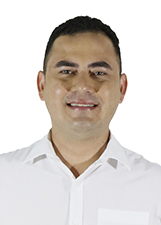 ALBERT TRINDADE 