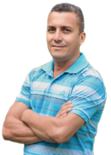 CARLINHOS MAIA