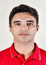 ALEX BARROS