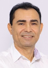 DR WILLIAM GOMES
