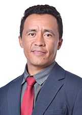 DR. BRUNO SOUSA