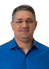 NIRRÔ MENEGUELLI