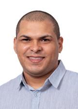 EDUARDO SANTOS