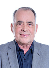 DR ILTON LOUVEM