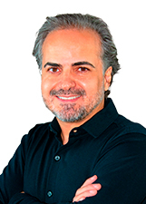 ANDREI DA R A