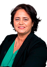 PROFESSORA SAÇÃO