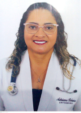 ENFERMEIRA ADRIANA RIBEIRO