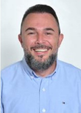 EDUARDO MOREIRA