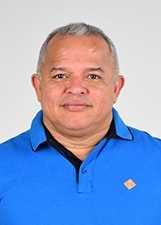 PROFESSOR ADONILSON