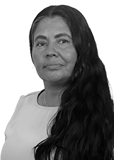 CÉLIA PEREIRA
