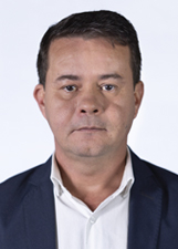 LEANDRO SOUSA
