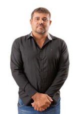 ANDRE MENEZES