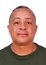 ADRIANO ARAÚJO
