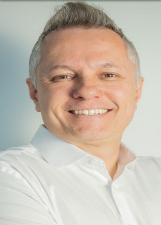 FABIANO MOREIRA