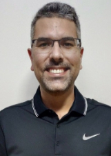 PROFESSOR DOUGLAS CASTRO