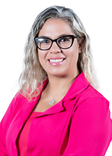 VIVIAN DOMINGOS