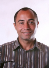 DANIEL OLIVEIRA