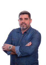 ALEXANDRE REIS