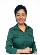 CELIA PALHAÇA DOCINHO