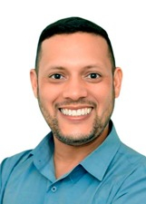 ESDRAS COSTA (CHICLETINHO)