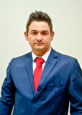 MAX RICHARD