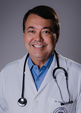 DR. SANDRO