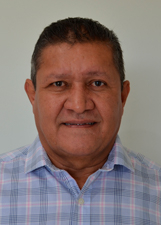 ADILSON PE QUENTE