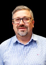 CARLOS EDUARDO