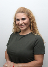 PROFESSORA ADRIANA