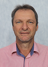 ADÉ