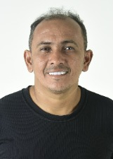 ELIEZIO SANTOS