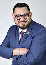 DR. GUSTAVO