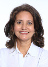 IZA FERNANDES