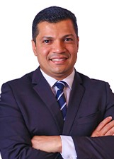 DR HUMBERTO
