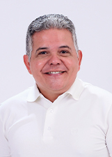 EURIPEDES LEAL